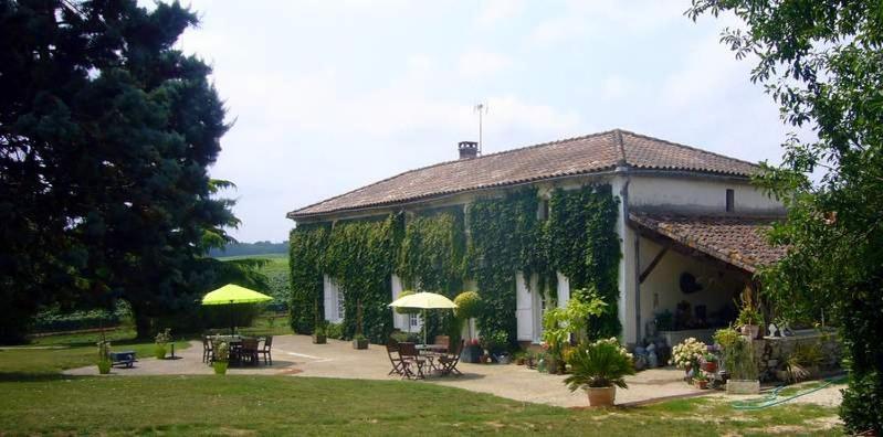 Le Chateau De Roquebere Condom Bagian luar foto