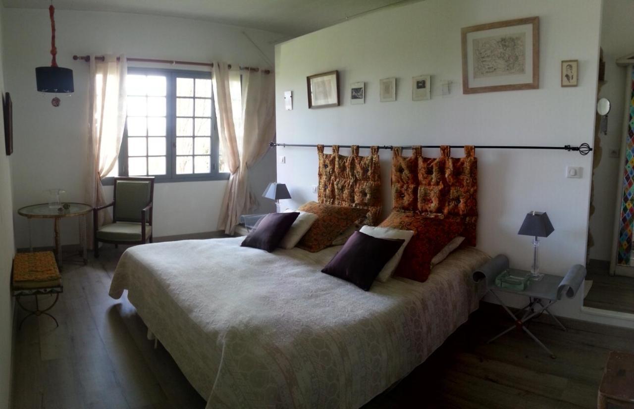 Le Chateau De Roquebere Condom Bagian luar foto